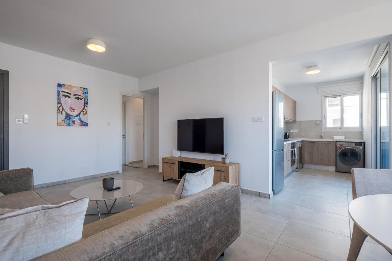 Solaar Apartments Faneromeni Larnaca Exterior photo