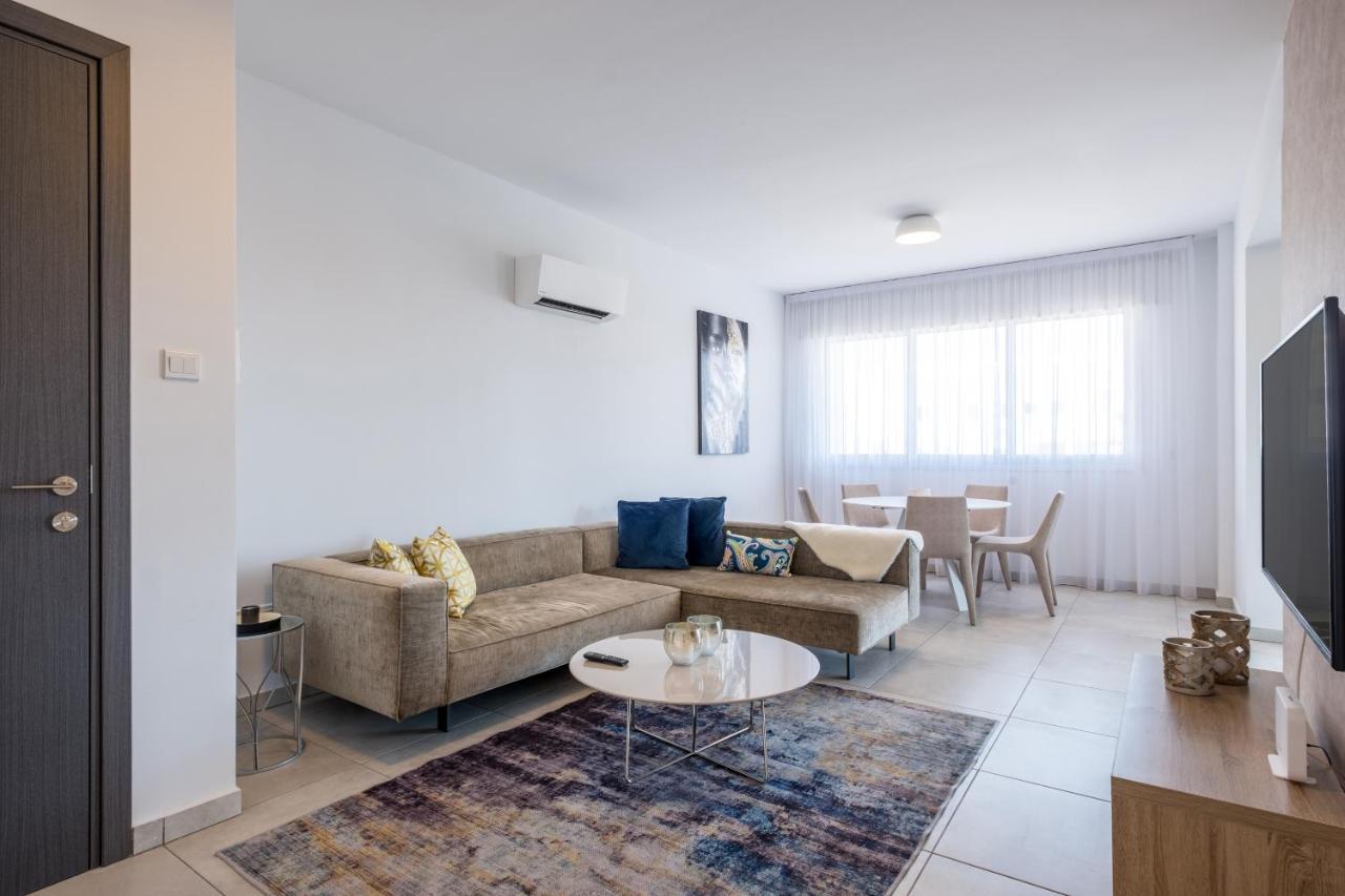 Solaar Apartments Faneromeni Larnaca Exterior photo