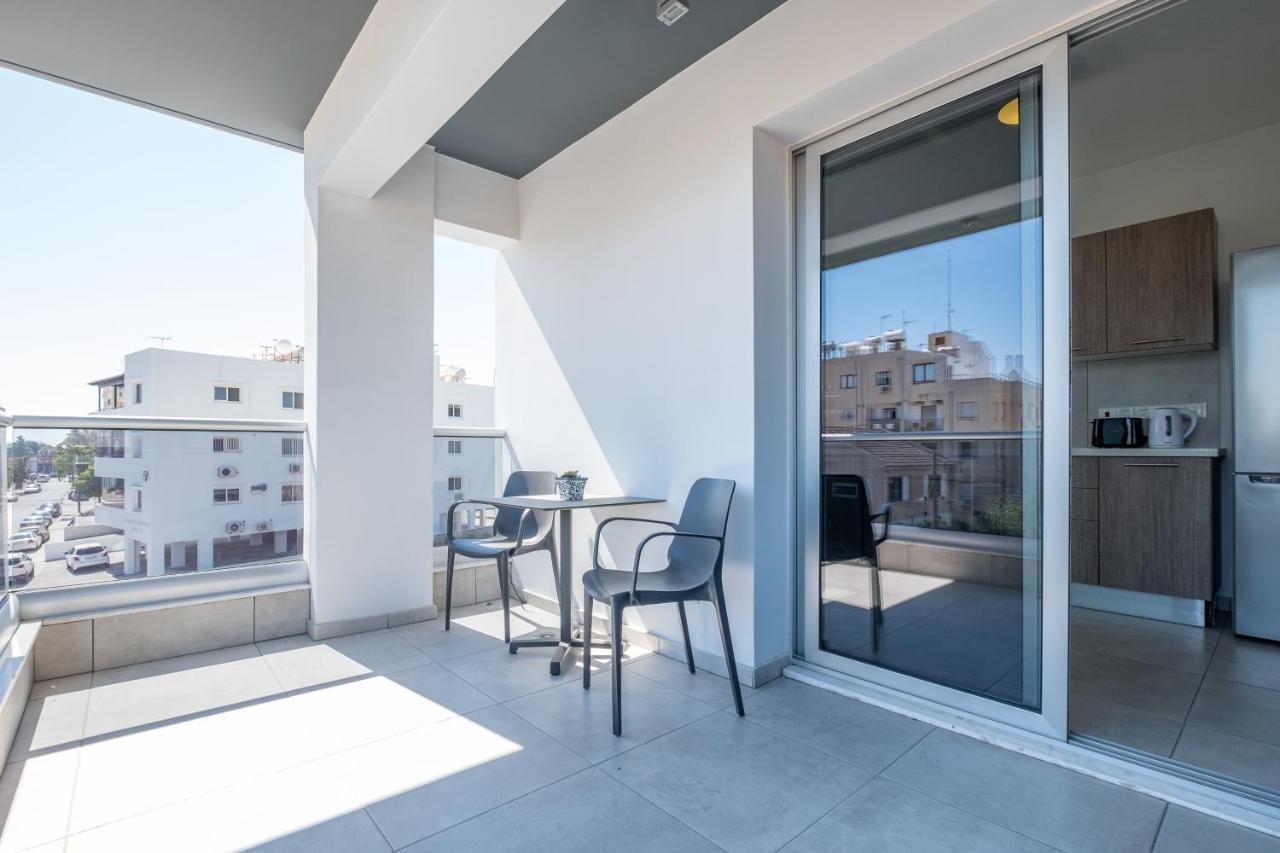Solaar Apartments Faneromeni Larnaca Exterior photo