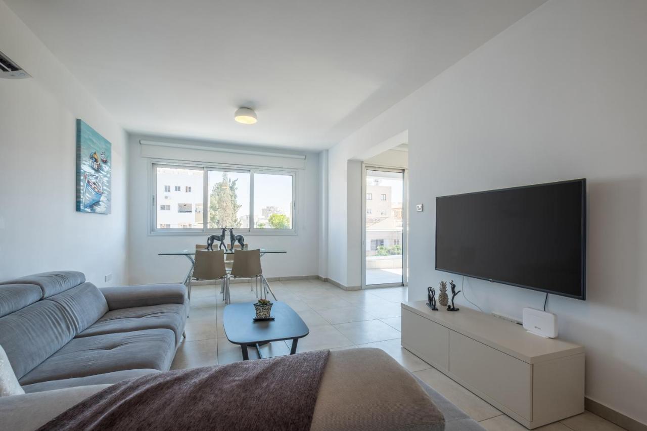 Solaar Apartments Faneromeni Larnaca Exterior photo