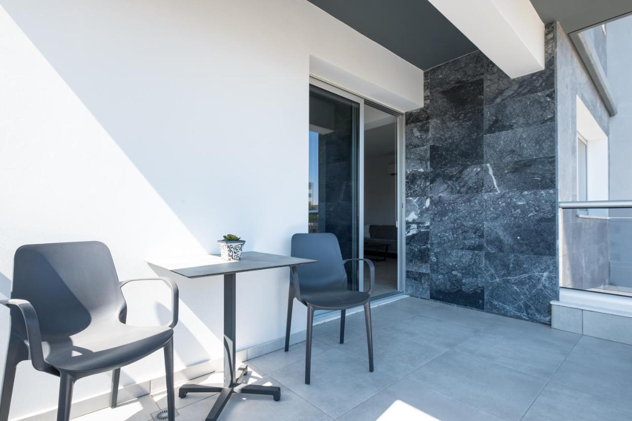 Solaar Apartments Faneromeni Larnaca Exterior photo